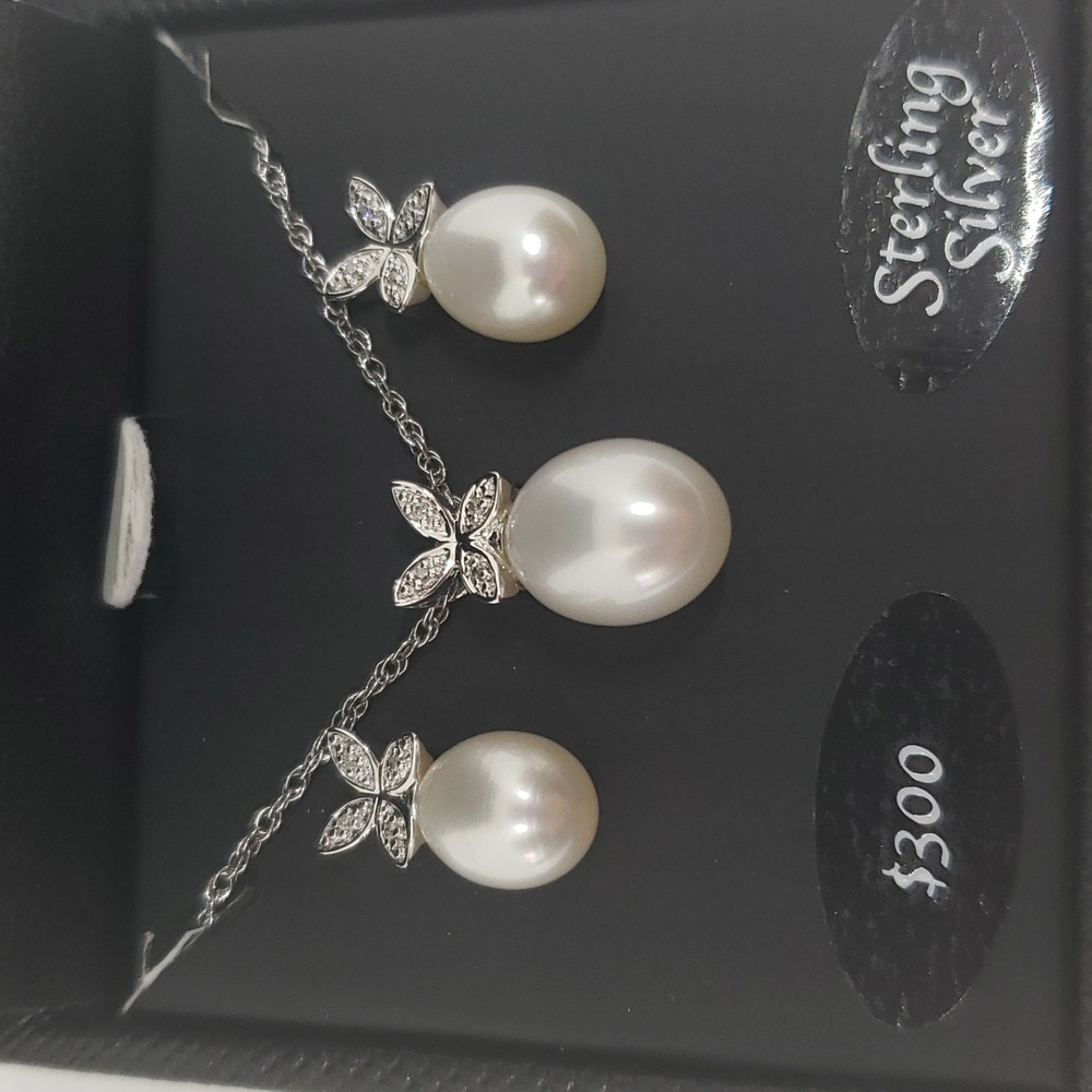 Bridge Cultured Fresh Water Pearl Sterling Silver Necklace/Earring Set